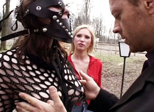 Animal Trainer #14, Sc&egrave;ne 1